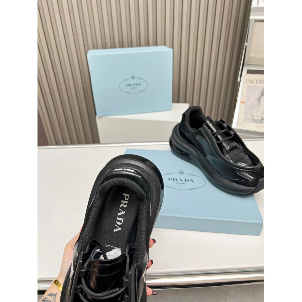 Cheap Reps Prada Mens Sneakers in Black Leather with Bike Fabric