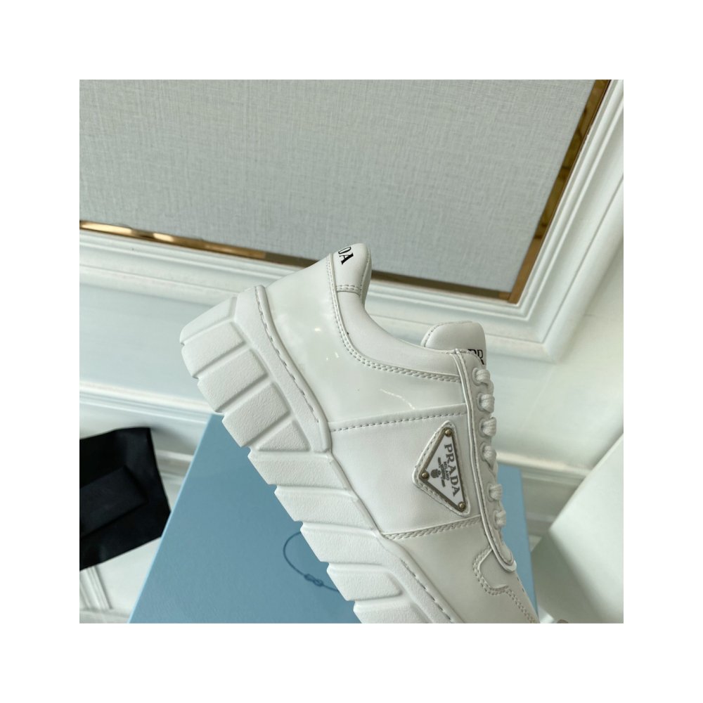 Cheap Reps Prada Mens Low-top Sneakers in White Leather