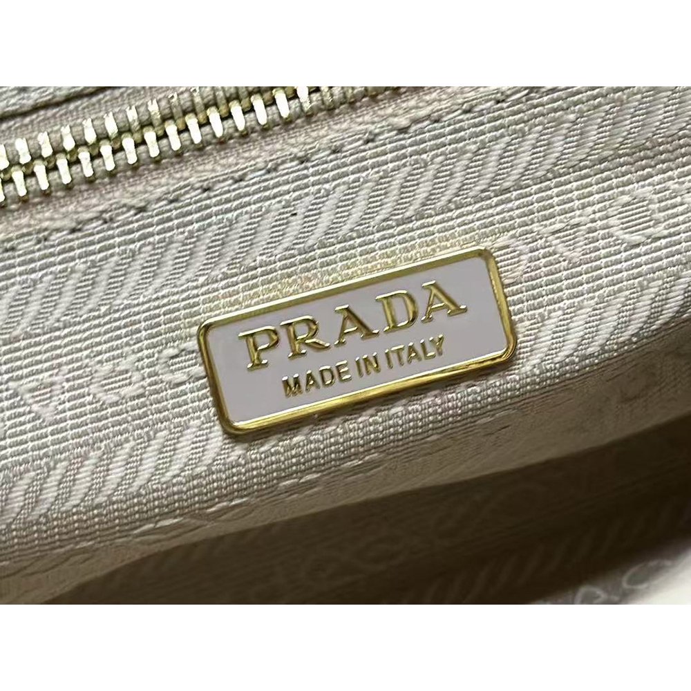 Prada Bonnie medium leather handbag 1BA426 32X15.5X12cm,Prada Bags