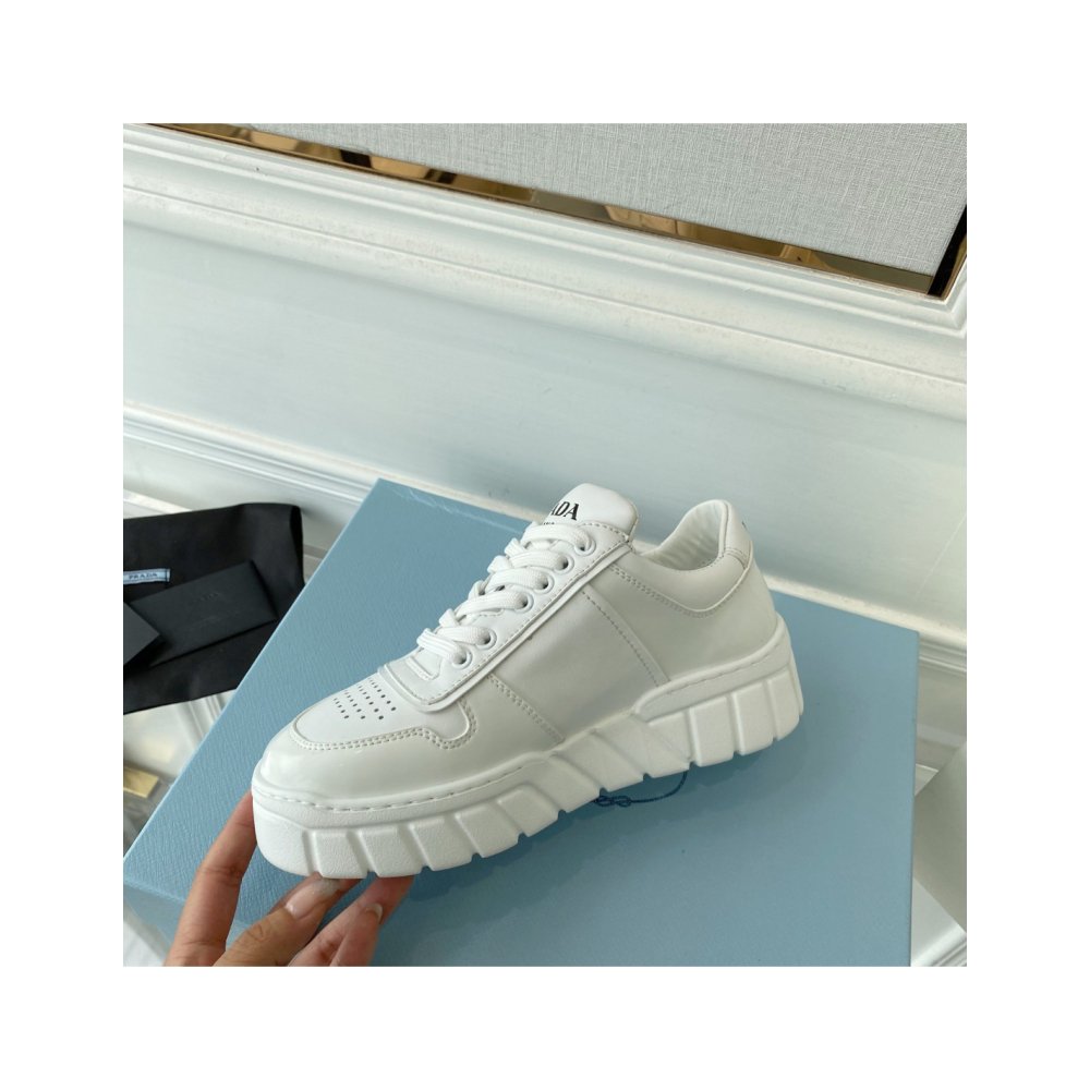 Cheap Reps Prada Mens Low-top Sneakers in White Leather