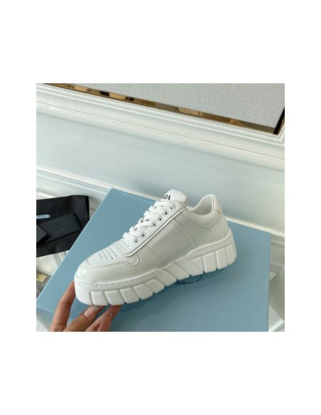 Cheap Reps Prada Mens Low-top Sneakers in White Leather