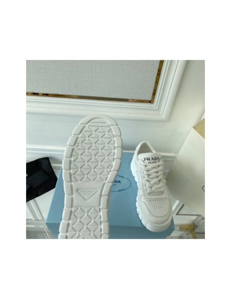 Cheap Reps Prada Mens Low-top Sneakers in White Leather