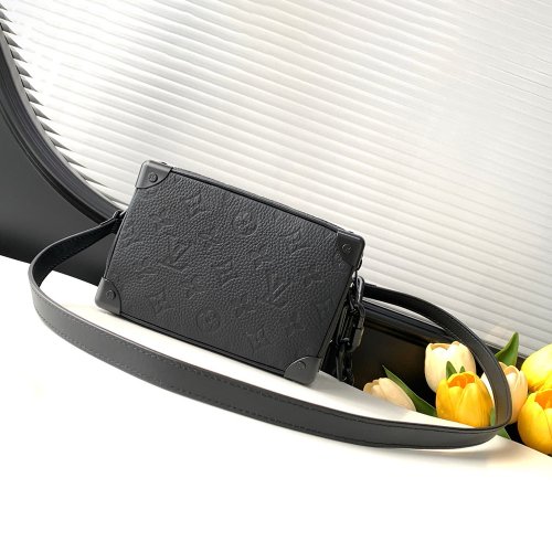 Louis Vuitton Mini Soft Trunk M55702 18.5X13X8cm,Louis Vuitton Bags