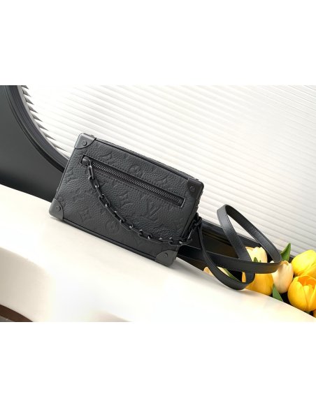 Louis Vuitton Mini Soft Trunk M55702 18.5X13X8cm,Louis Vuitton Bags