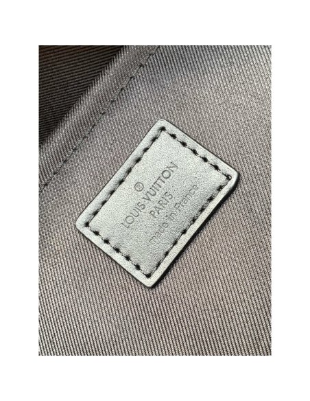 Louis Vuitton S Lock Messenger M58489 22X18X8cm,Louis Vuitton Bags