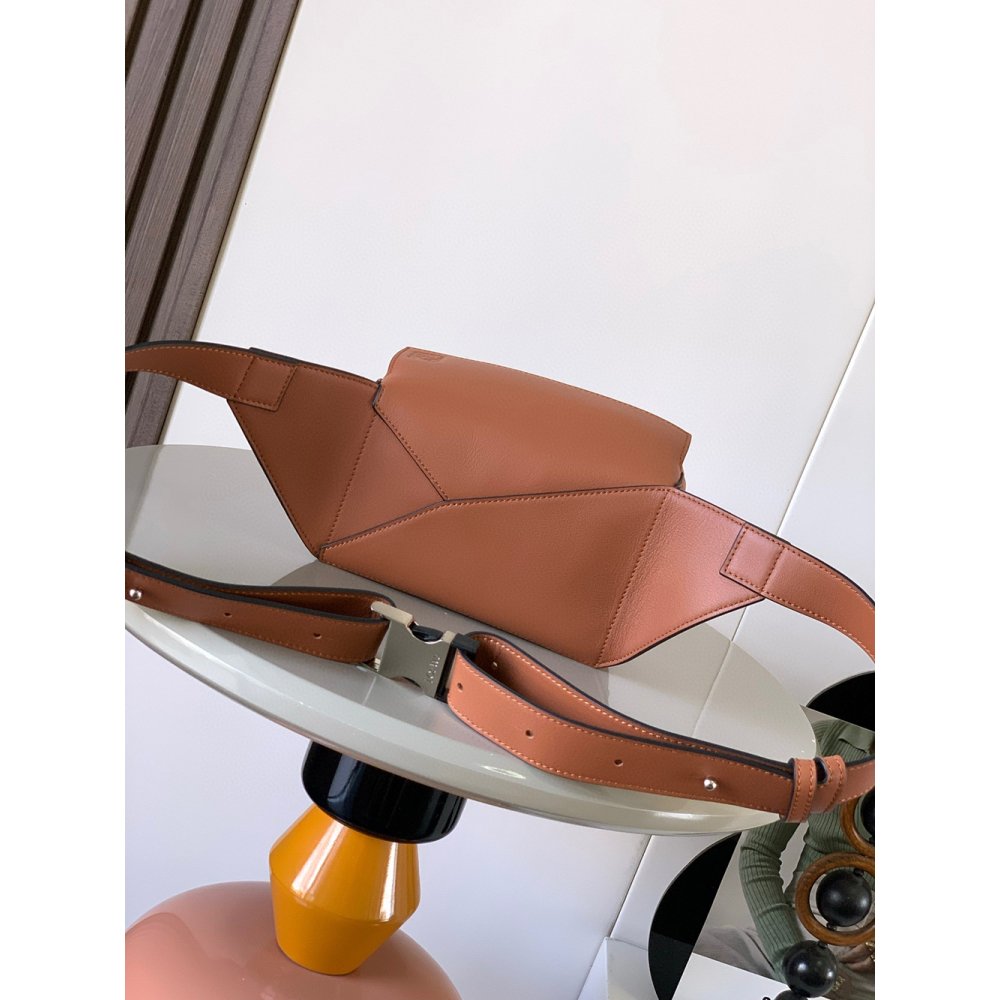 Loewe Mini Puzzle bumbags 2530 18X12X7.5cm,Loewe Bags