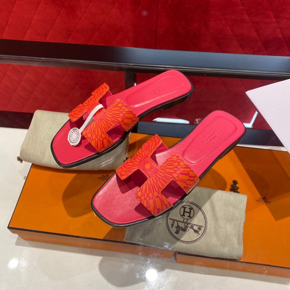 Hermes flat slides