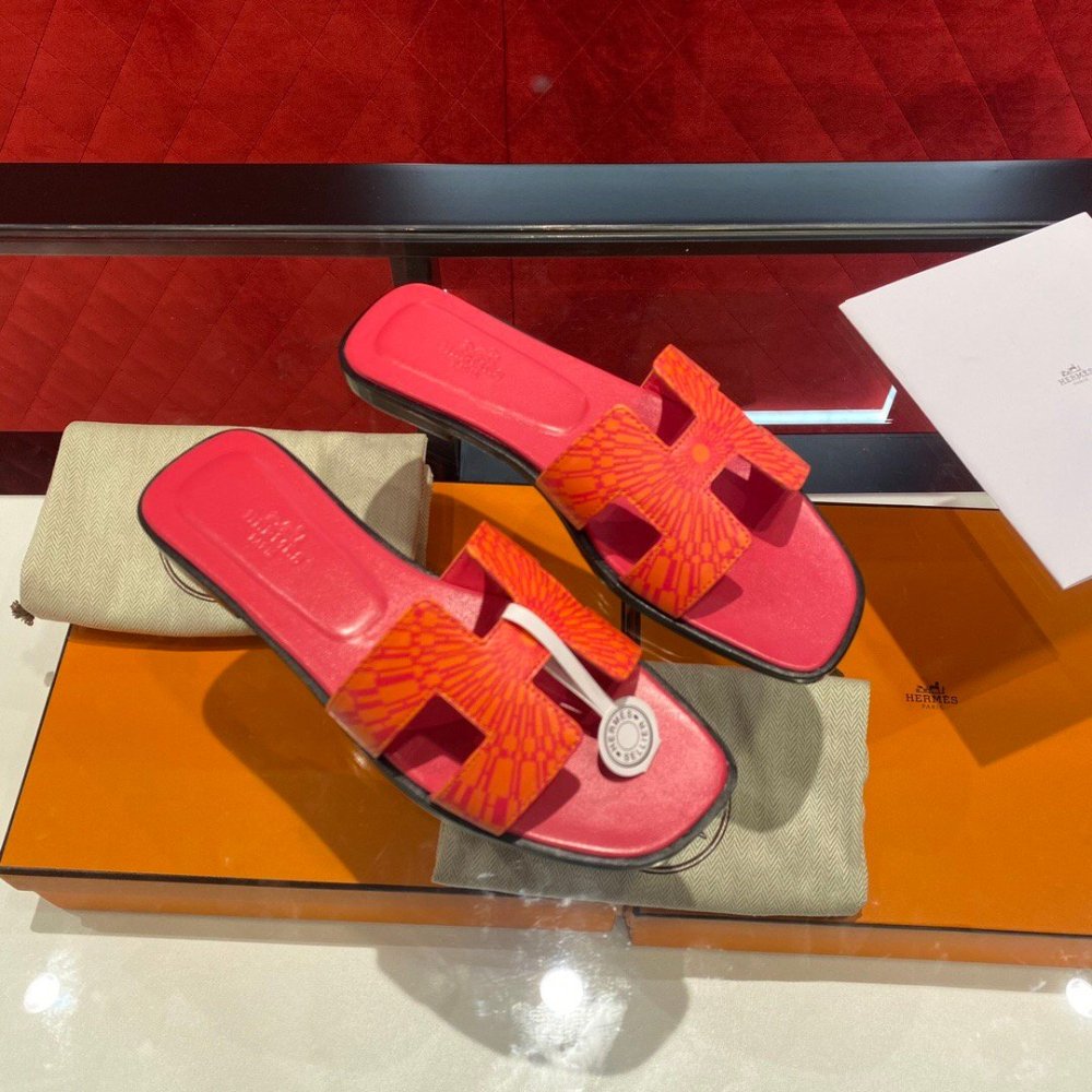Hermes flat slides