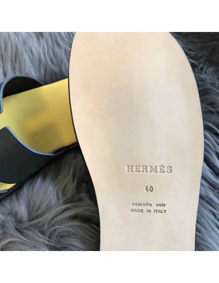 Cheap Reps Hermes Mens Izmir Sandals In Noir Swift Calfskin