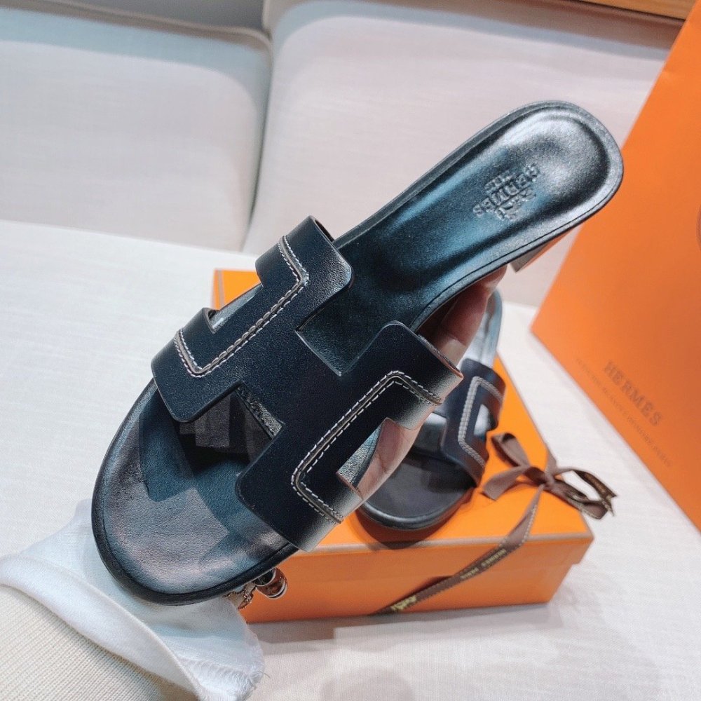 Hermes mid-heel slides