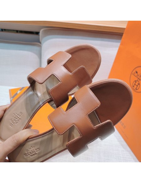 Hermes mid-heel slides summer shoes_16