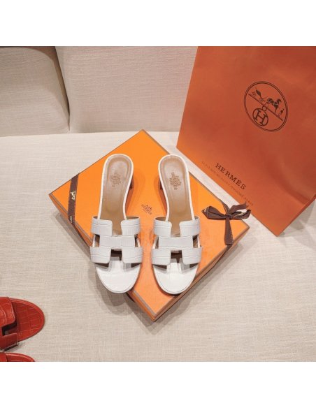 Hermes mid-heel slides summer shoes_2