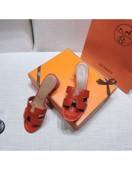 Hermes mid-heel slides summer shoes_2