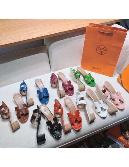 Hermes mid-heel slides summer shoes_2
