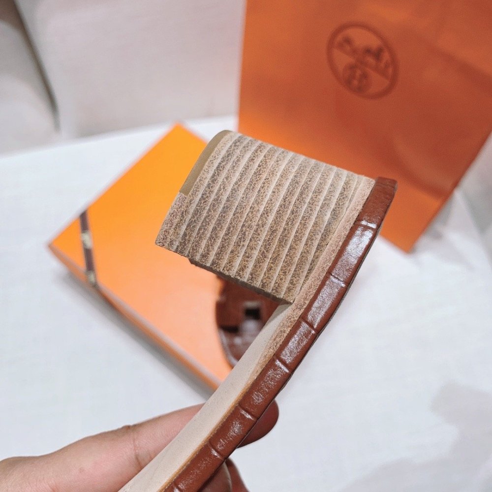 Hermes mid-heel slides summer shoes_2