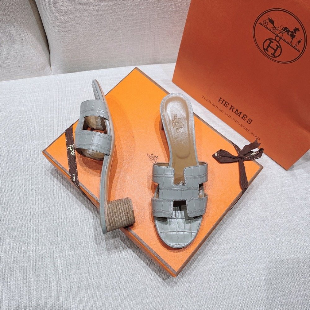 Hermes mid-heel slides summer shoes_2