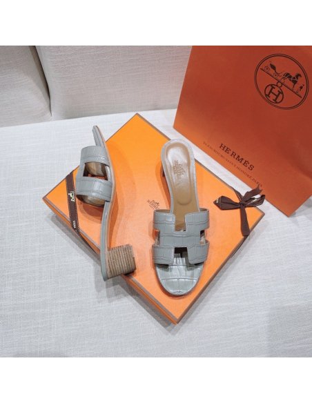 Hermes mid-heel slides summer shoes_2