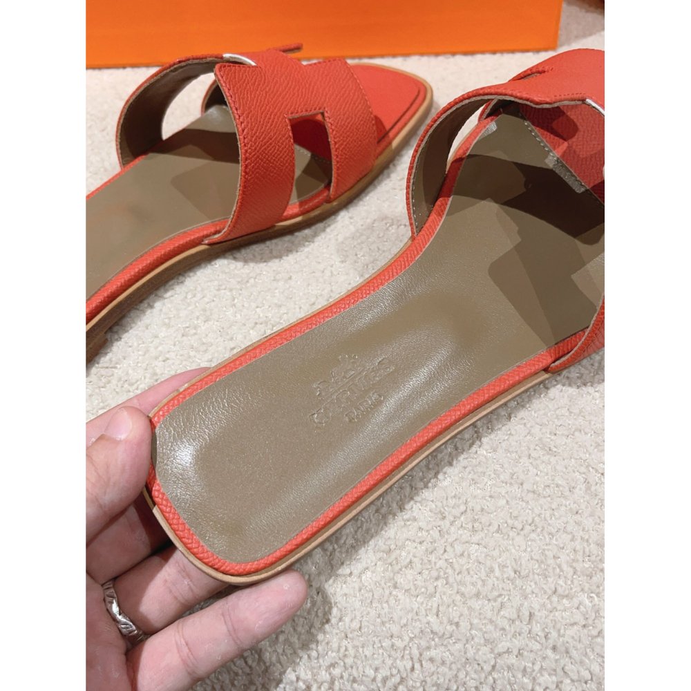 Hermes Oran slides