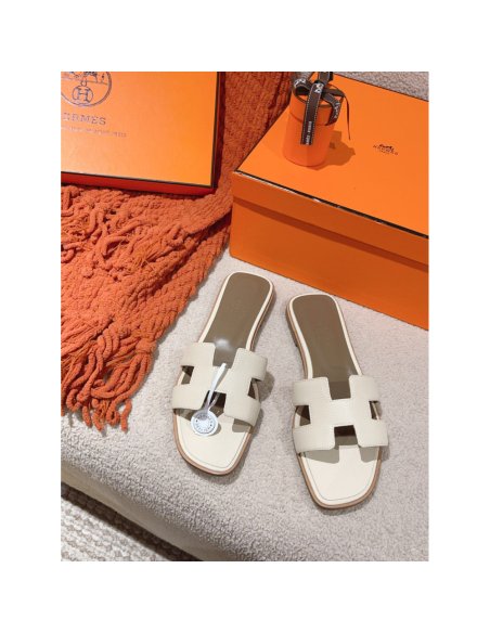 Hermes Oran slides