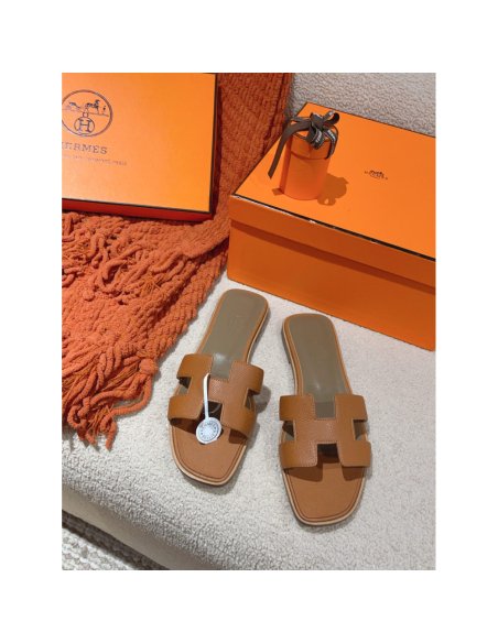 Hermes Oran slides