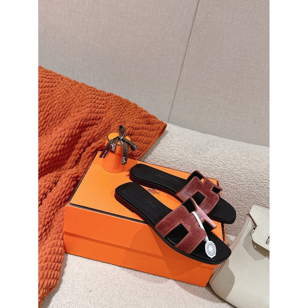 Hermes Oran slides summer shoes_16