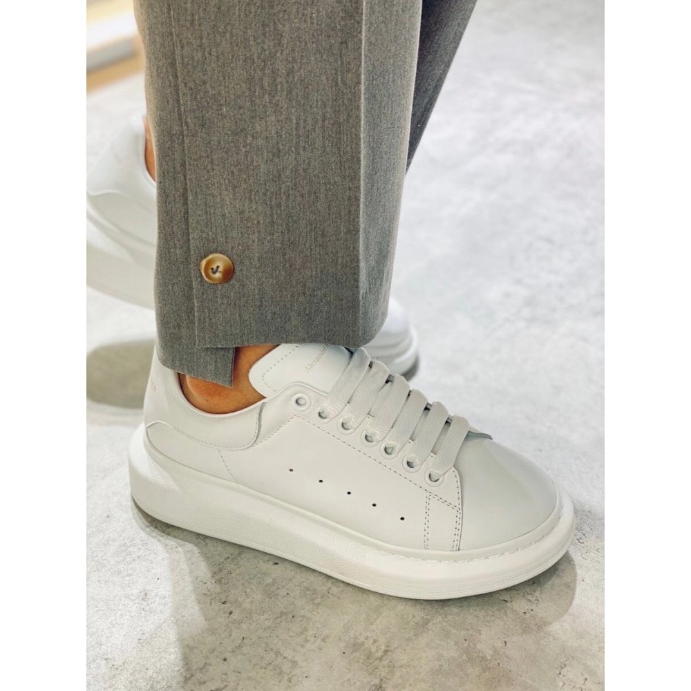Cheap Reps Alexander McQueen Mens White Oversized Sneakers