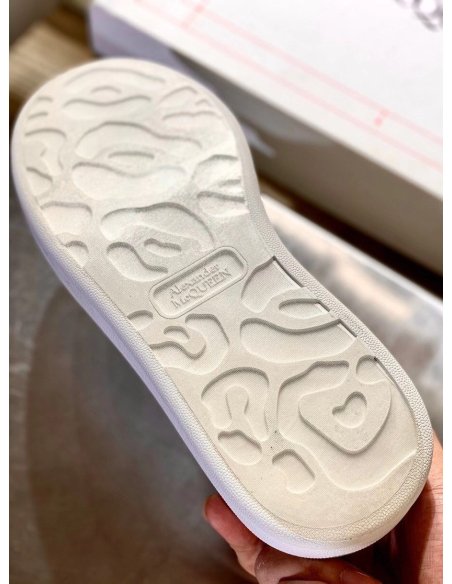 Cheap Reps Alexander McQueen Mens White Oversized Sneakers