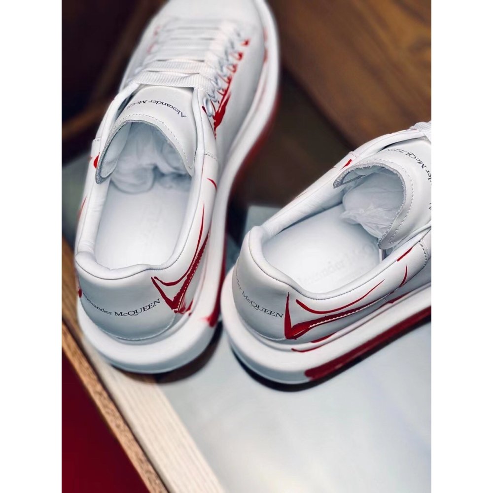 Cheap Reps Alexander McQueen Mens Oversized Sneakers With Red Printed
