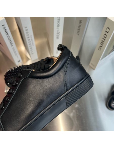 Cheap Reps Christian Louboutin Mens Louis Junior Spikes Flat Sneakers In Black Leather