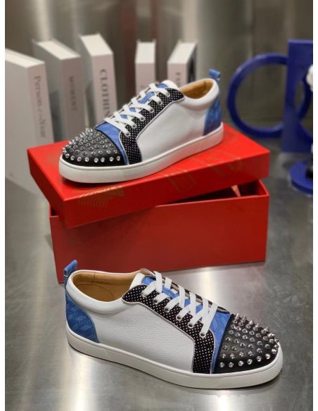 Cheap Reps Christian Louboutin Mens Louis Junior Spikes Orlato Sneakers