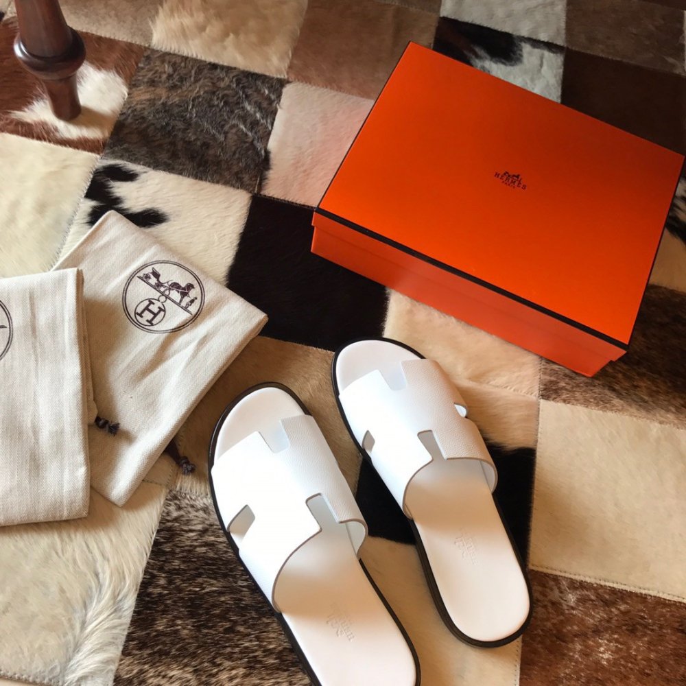 Cheap Reps Hermes Mens Izmir Sandals In White Epsom Leather