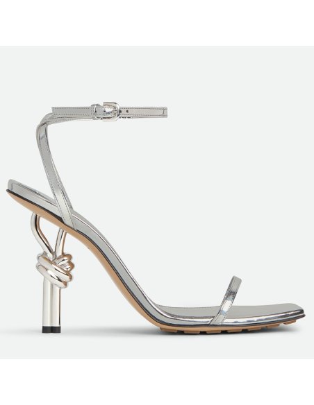 Cheap Reps Bottega Veneta Knot Sandals 90mm in Silver Leather