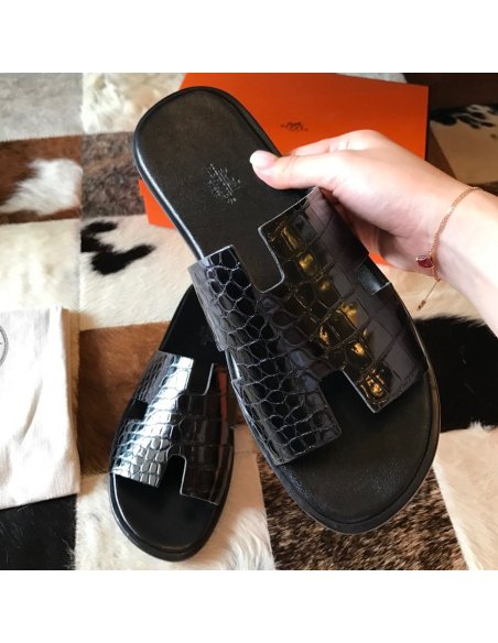 Cheap Reps Hermes Mens Izmir Sandals In Black Shiny Niloticus Crocodile Leather