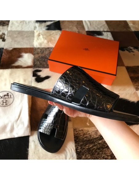 Cheap Reps Hermes Mens Izmir Sandals In Black Shiny Niloticus Crocodile Leather