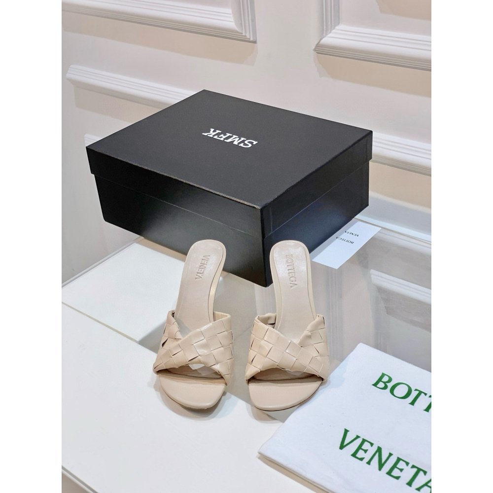 Cheap Reps Bottega Veneta Blink Mules 80mm in Beige Intrecciato Lambskin