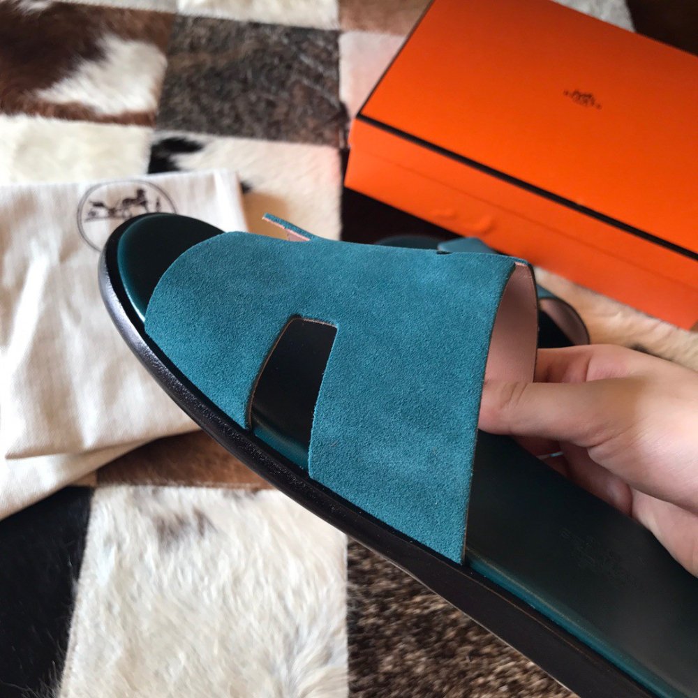 Cheap Reps Hermes Mens Izmir Sandals In Green Suede Calfskin