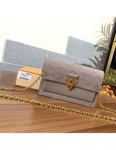 Louis Vuitton Bags M69243 19*12*4cm,Louis Vuitton Bags