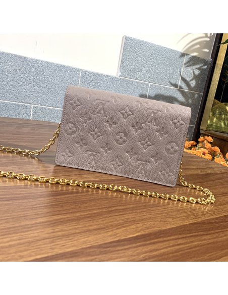 Louis Vuitton Bags M69243 19*12*4cm,Louis Vuitton Bags