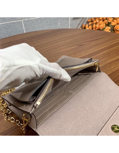 Louis Vuitton Bags M69243 19*12*4cm,Louis Vuitton Bags