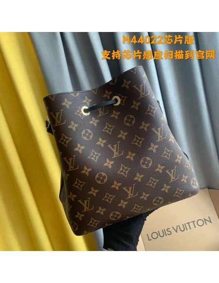 Louis Vuitton Bags M44022 26*22*27cm,Louis Vuitton Bags