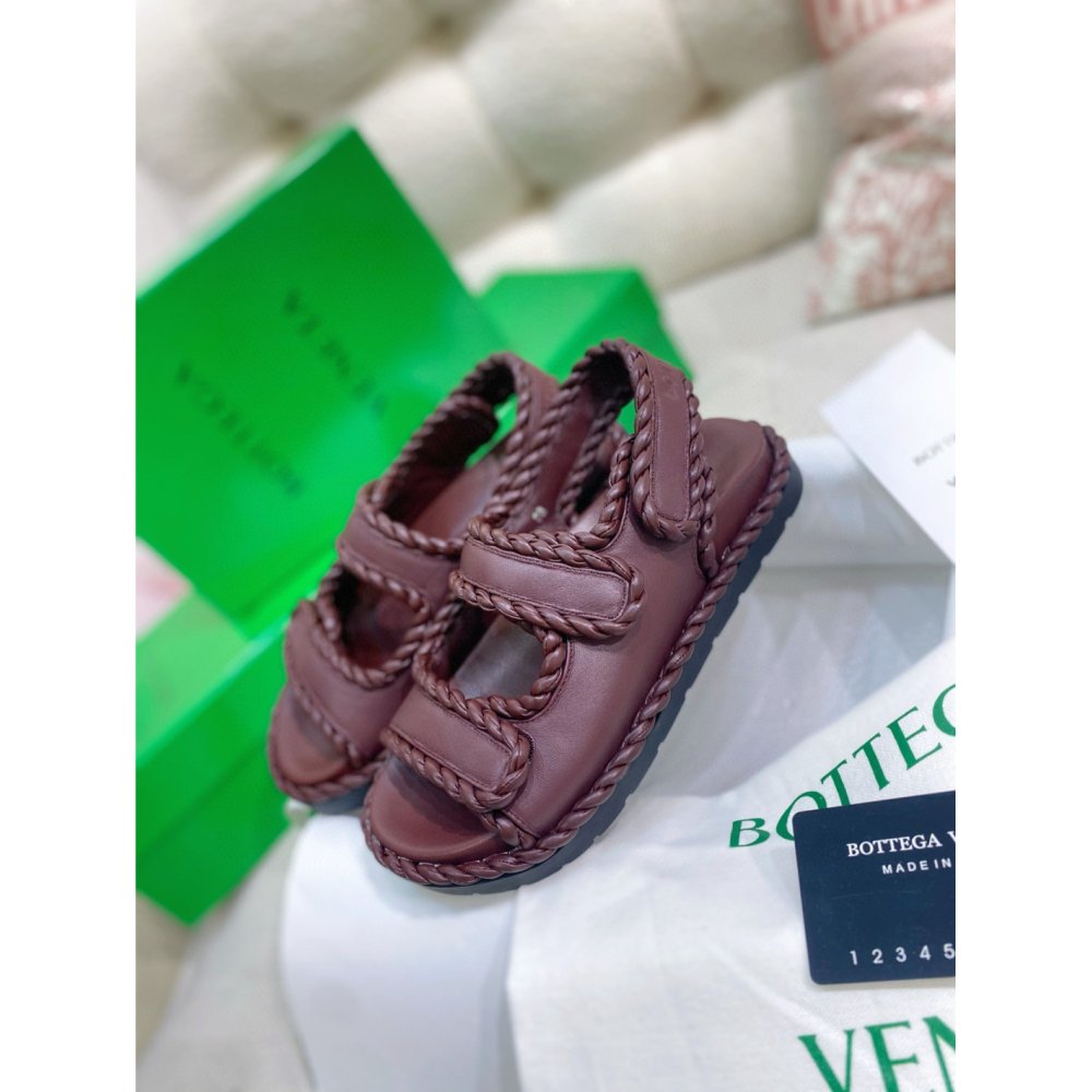 Cheap Reps Bottega Veneta Jack Flat Slingback Sandals in Bordeaux Lambskin