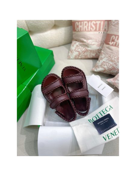 Cheap Reps Bottega Veneta Jack Flat Slingback Sandals in Bordeaux Lambskin