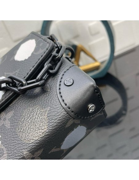 Louis Vuitton Bags M81935 18*11.5*6.5cm,Louis Vuitton Bags