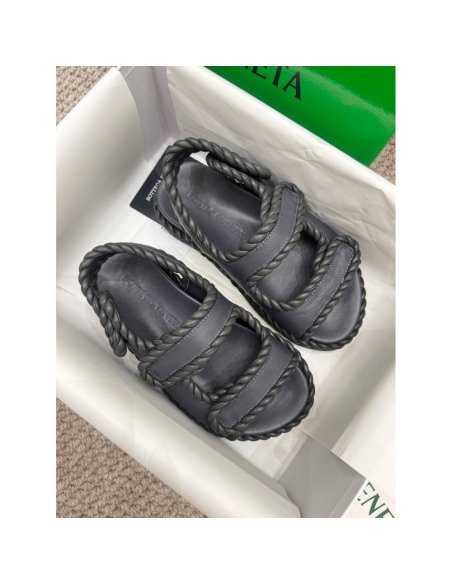 Cheap Reps Bottega Veneta Jack Flat Slingback Sandals in Black Lambskin