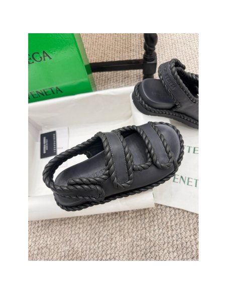 Cheap Reps Bottega Veneta Jack Flat Slingback Sandals in Black Lambskin