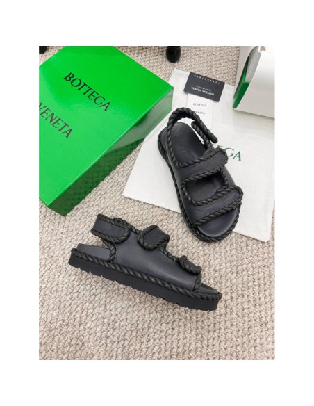 Cheap Reps Bottega Veneta Jack Flat Slingback Sandals in Black Lambskin