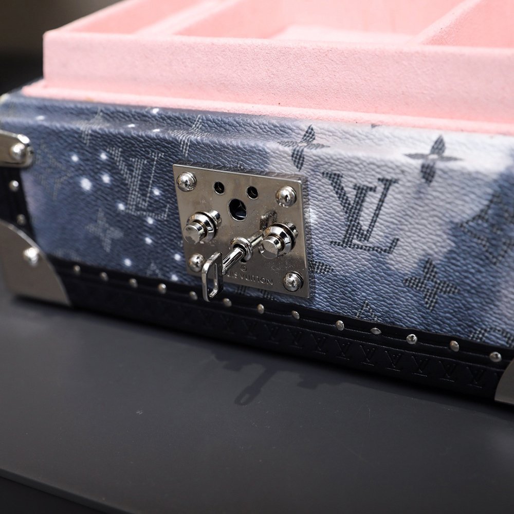 Louis Vuitton 8 Watch Case N48123 34*18*11cm,Louis Vuitton Bags