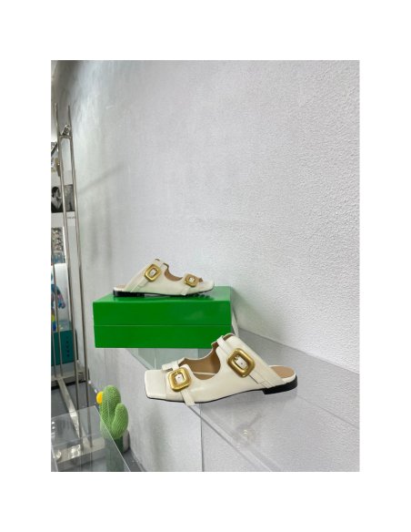 Cheap Reps Bottega Veneta Stretch Buckle Sandals in White Calfskin