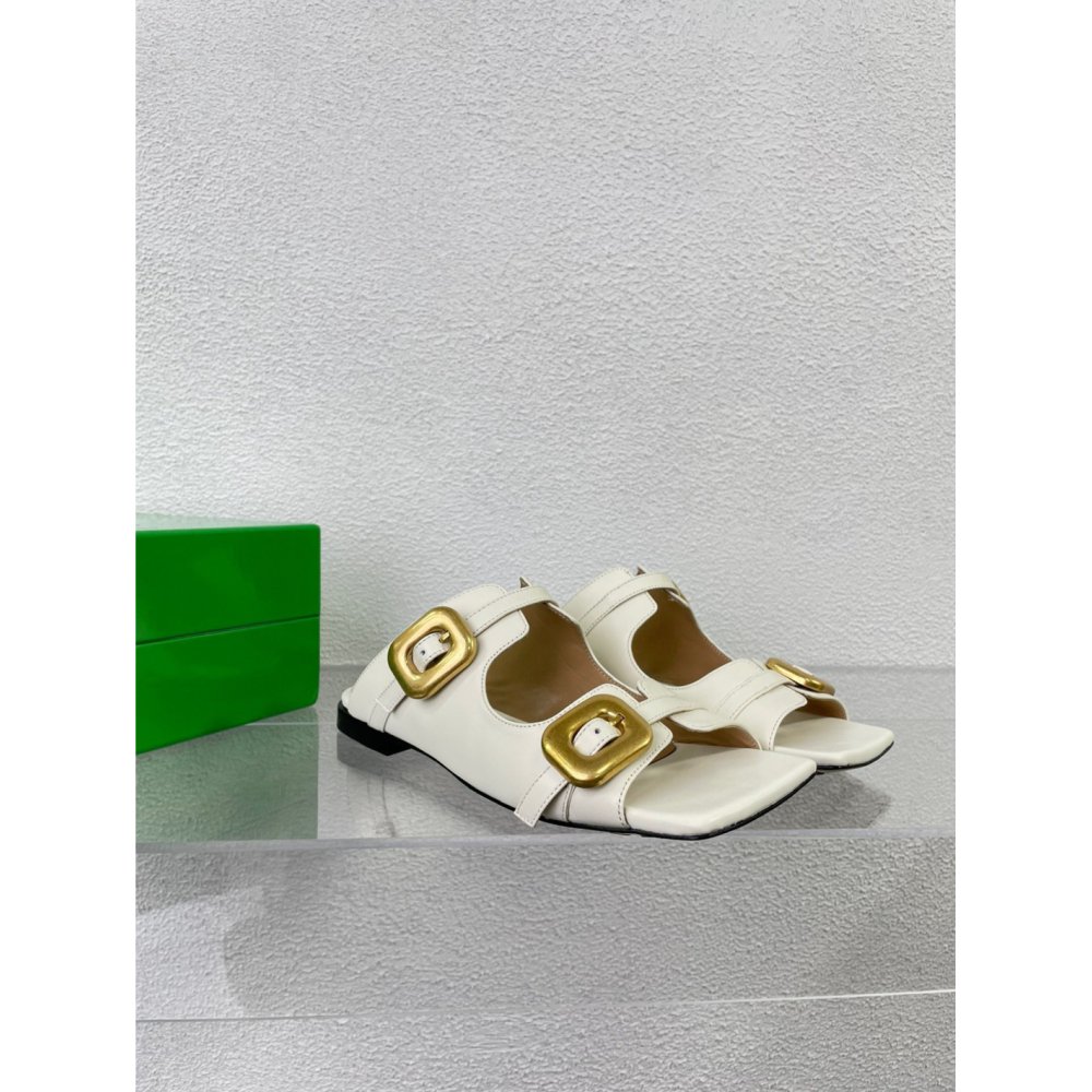 Cheap Reps Bottega Veneta Stretch Buckle Sandals in White Calfskin
