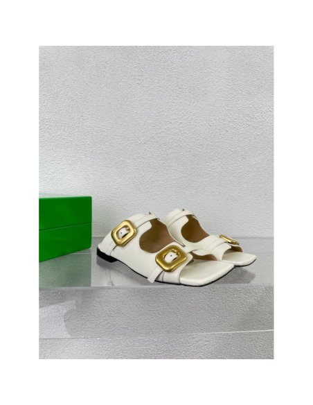 Cheap Reps Bottega Veneta Stretch Buckle Sandals in White Calfskin